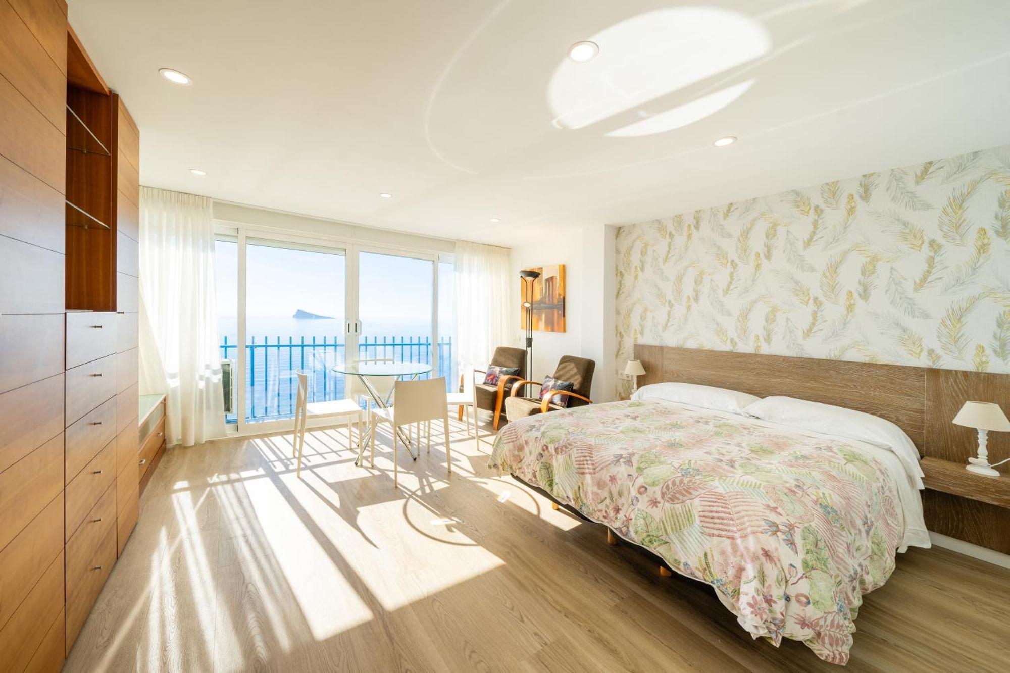 Primera Linea Playa Levante Benidorm Exterior foto